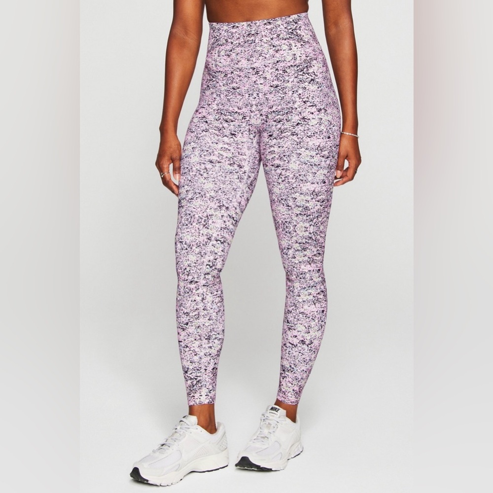 Fabletics Sleek Seamless High Waisted Legging